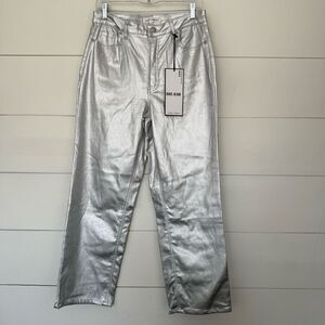 Almost Famous Women’s 11 Metallic Silver Dad Jeans New